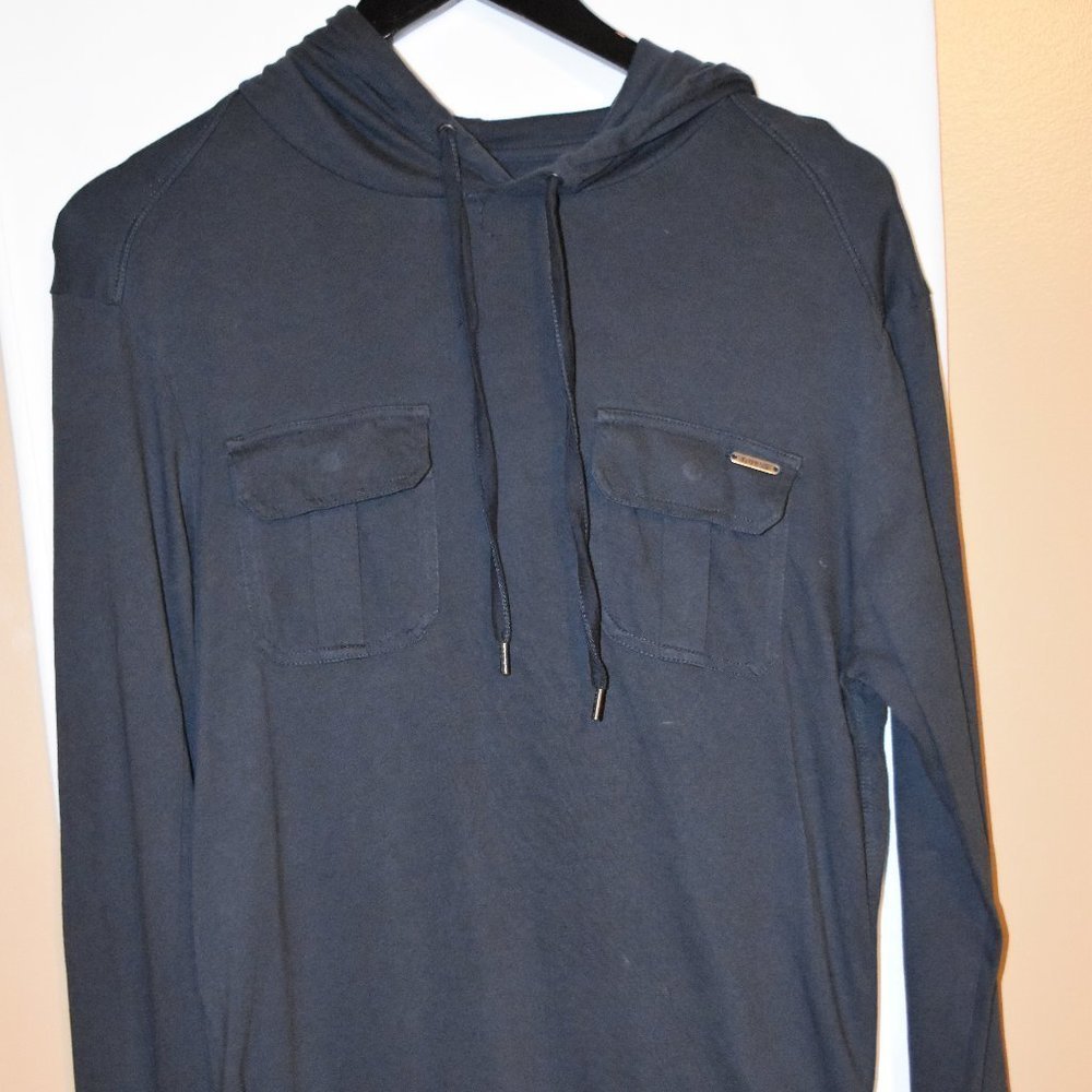 guess hoodie  shirt